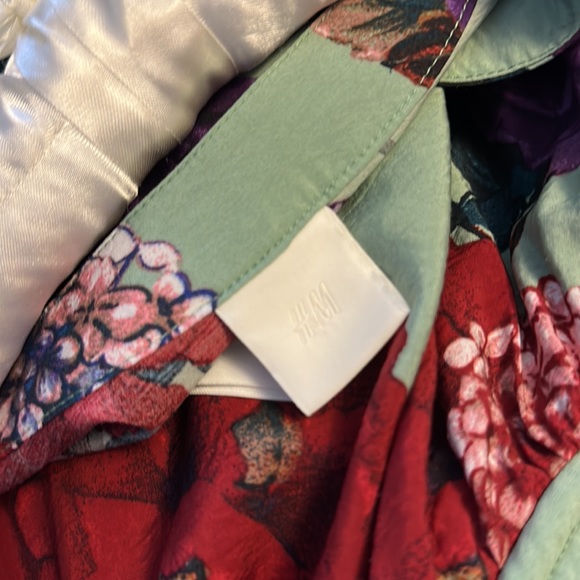 NWT H&M LADIES L floral dress - Picture 10 of 11